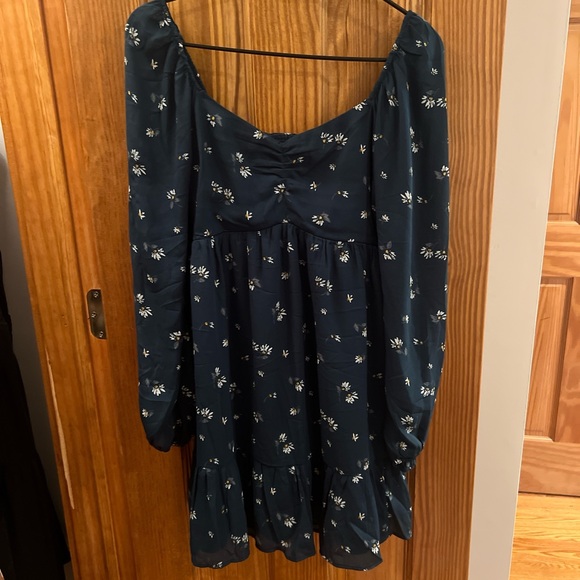 Abercrombie Green Floral Mini Dress - Picture 1 of 3